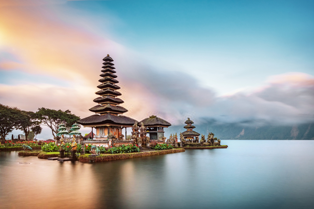 Tempat Wisata Danau di Bali: Danau Beratan