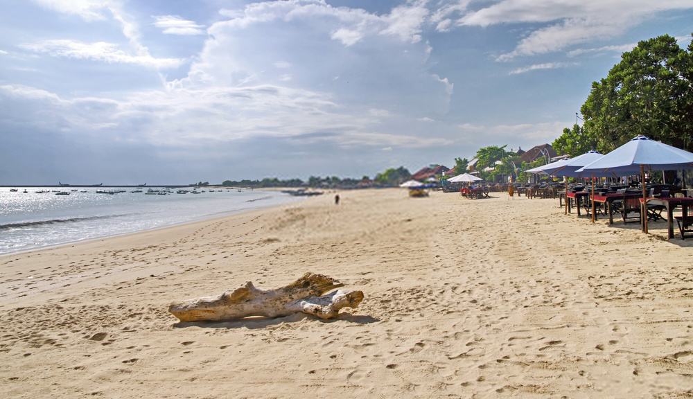 Tempat Wisata Pantai Jimbaran Bali